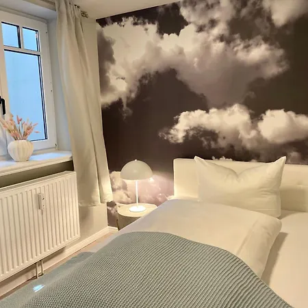 Alte Stadtgaertnerei 1 *